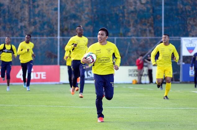 Nov. 10, 2015 - Quito, PICHINCHA, ECUADOR - ngel Mena, during training in the home house selection, the ecuadorian soccer team is preparing for the match at home against the selection of Uruguay World Cup Qualifiers Russia 2018, in Quito, Ecuador, Sunday 10 November 2015. Ecuador training session in Quito  - ZUMAn230