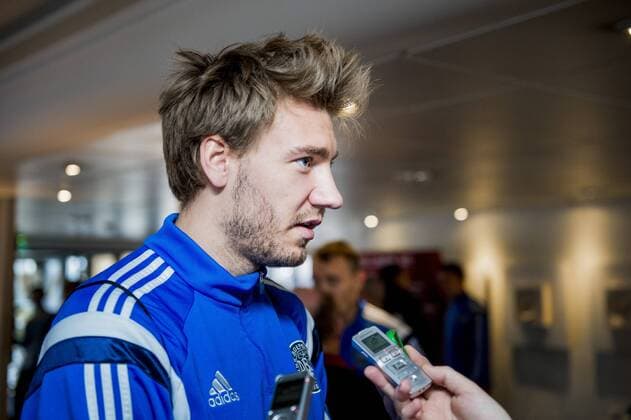 Fußball, Nationalteam Dänemark Training Nicklas Bendtner - Helsingör, Pressekonferenz Nationalteam Dänemark.  Copyright: LUDVIGxTHUNMAN BB151112LT010