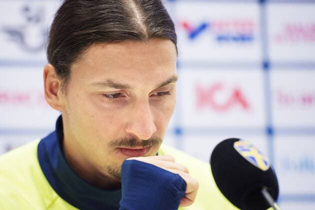 Fußball, Nationalteam Schweden Training und PK Zlatan Ibrahimovic - Stockholm, Pressekonferenz Nationalteam Schweden.  Copyright: JOELxMARKLUND BB151112JM034