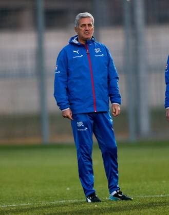 SOCCER - preview VIENNA,12.NOV.15 - SOCCER - training Nationalteam SUI. Image shows head coach Vladimir Petkovic (SUI). GEPAxpictures xPhilippxBrem