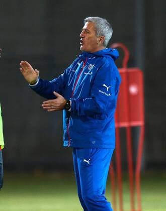 SOCCER - preview VIENNA,12.NOV.15 - SOCCER - training Nationalteam SUI. Image shows head coach Vladimir Petkovic (SUI). GEPAxpictures xPhilippxBrem
