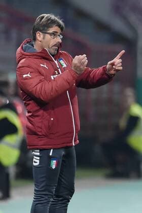 Osnabrueck Deutschland 12. November 2015: U20 Laenderspiel 2015 - Deutschland vs. Italien. Coach Sig. Alberico Evani (Italien). mt