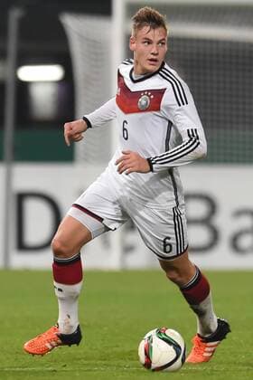 Osnabrueck Deutschland 12. November 2015: U20 Laenderspiel 2015 - Deutschland vs. Italien. Max Christiansen (Deutschland) am Ball. mt