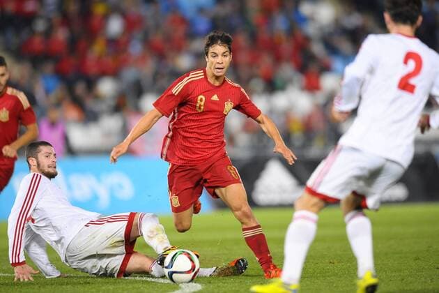 Almeria, SPAIN - November 12: Oliver Torres (Atletico de Madrid) during the match between Spain against Georgia in Juegos del Mediterraneo stadium. (Photo: Jose Breton) 