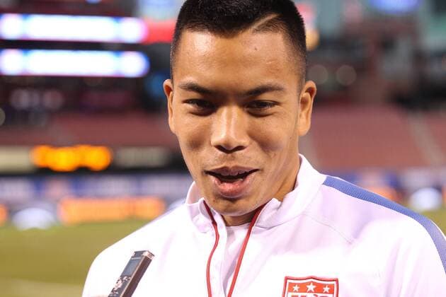 U.S. Men s National Soccer team forward Bobby Wood talks to reporters before practice at Busch Stadium in St. Louis on Novembr 12, 2015. The U.S. will play St. Vincent And The Grenadines, in a FIFA World Cup WM Weltmeisterschaft Fussball Qualifier match on November 13, 2015.  SLP2015111207 BILLxGREENBLATT
