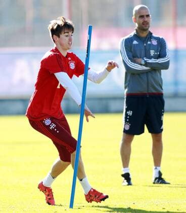 Lucas Scholl, Trainer Pep Guardiola Fussball 1.BL FC Bayern München 12.11.2015 Training