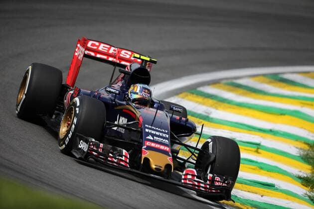 Brazilian Grand Prix, Sao Paulo 12 - 15 November 2015 13.11.2015 - Free Practice 1, Carlos Sainz Jr (ESP) Scuderia Toro Rosso STR10 