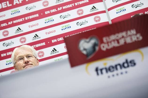 Fußball, Nationalteam Dänemark Pressekonferenz 151113 Förbundskapten Morten Olsen under Danmarks fotbollslandslags presskonferens den 13 november 2015 i Stockholm.  Copyright: JOELxMARKLUND BB151113JM069