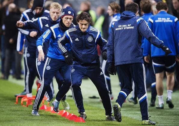 Fußball, Nationalteam Dänemark Training 151113 Thomas Delaney under Danmarks fotbollslandslags träning den 13 november 2015 i Stockholm.  Copyright: JOELxMARKLUND BB151113JM079