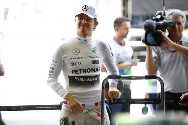 Motorsports: FIA Formula One World Championship WM Weltmeisterschaft 2015, Grand Prix of Brazil, 6 Nico Rosberg (GER, Mercedes AMG Petronas Formula One Team), xHOCHxZWEIx