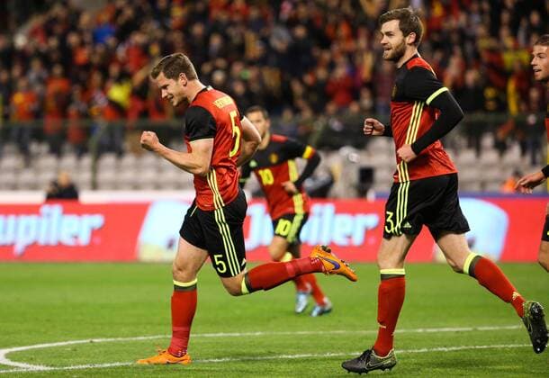- BRUSSELS, BELGIUM: Belgium s Jan Vertonghen (L) celebrates after scoring the 1-1 goal during a friendly soccer game between Belgian national team Nationalteam Red Devils and Italy, in Brussels, Friday 13 November 2015, a game in preparation of the Euro2016 European Championship EM Europameisterschaft VIRGINIExLEFOUR  x04739602x
