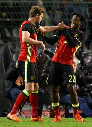 - BRUSSELS, BELGIUM: Belgium s Jan Vertonghen and Belgium s Michy Batshuayi celebrate after scoring the 3-1 goal during a friendly soccer game between Belgian national team Nationalteam Red Devils and Italy, in Brussels, Friday 13 November 2015, a game in preparation of the Euro2016 European Championship EM Europameisterschaft VIRGINIExLEFOUR  x04739868x