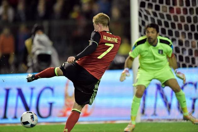 De Bruyne Kevin forward of Belgium scores 2-1 FOOTBALL : Belgique vs Italie - Match Amical - Bruxelles - 13 11 2015 PhotoNews Panoramic 
