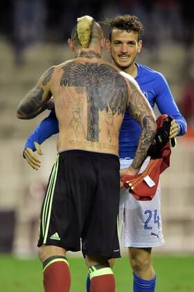Tatoeage of Nainggolan Radja midfielder of Belgium on his back during a FIFA International Friendly Länderspiel match between Belgium and Italy FOOTBALL : Belgique vs Italie - Match Amical - Bruxelles - 13 11 2015 PhotoNews Panoramic 