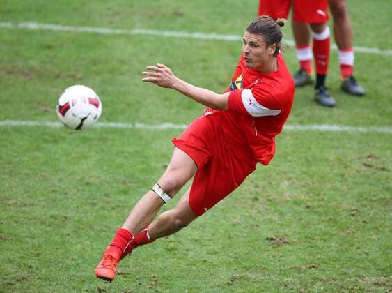SOCCER - AUT vs SUI, friendly match, preview ALICANTE,SPAIN,14.NOV.15 - SOCCER - OEFB international match Länderspiel Austria vs Switzerland, friendly match, preview, team training camp, training team AUT. Image shows Sebastian Proedl (AUT). GEPAxpictures xChristianxOrt