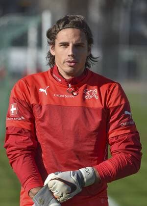SOCCER - AUT vs SUI, friendly match, preview VIENNA,AUSTRIA,14.NOV.15 - SOCCER - OEFB international match Länderspiel Austria vs Switzerland, friendly match, preview, training team SUI. Image shows Yann Sommer (SUI). GEPAxpictures xM.xHoermandinger