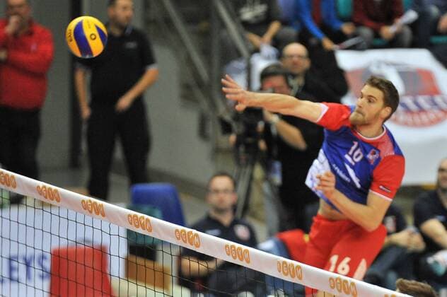 14.11.2015, xtkx, Volleyball 1.Bundesliga, United Volleys Frankfurt - TV Ingersoll Bühl, emspor v.l. Christian Duennes (United Volleys) ,