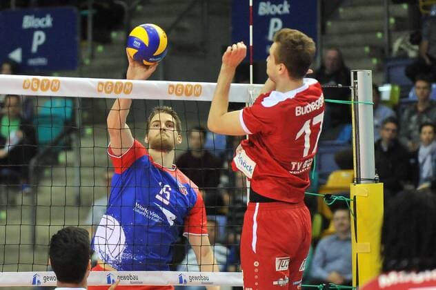 14.11.2015, xtkx, Volleyball 1.Bundesliga, United Volleys Frankfurt - TV Ingersoll Bühl, emspor v.l. Christian Duennes (United Volleys) , Paul Buchegger (TV buehl) ,