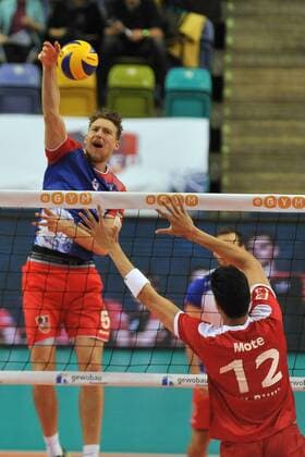 14.11.2015, xtkx, Volleyball 1.Bundesliga, United Volleys Frankfurt - TV Ingersoll Bühl, emspor v.l. Lukas Bauer (UNited Volleys), Nehemiah Alesana Mote (TV Buehl) ,