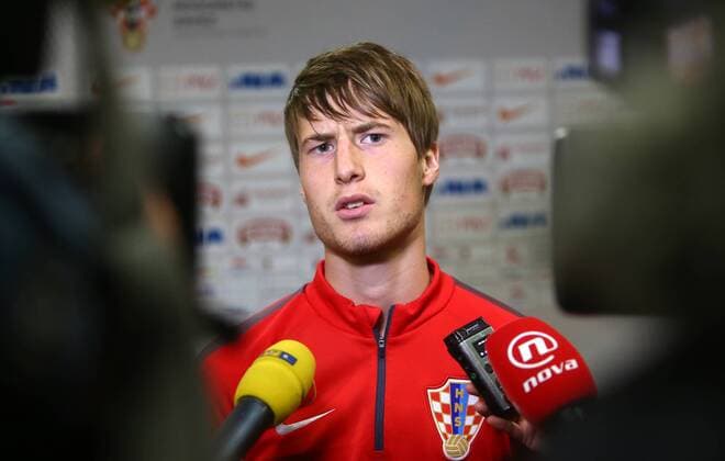 Fußball, Kroatien Nationalteam Pressekonferenz PXL_Croatia national football team press 14.11.2015., Zagreb, Croatia - Croatia national football team press conference PK Pressekonferenz at Hitrec-Kacian pitch ahead of their friendly match against Russia in Krasnodar on 17 November 2015. Ivan Mocinic.  SlavkoxMidzor PIXSELL