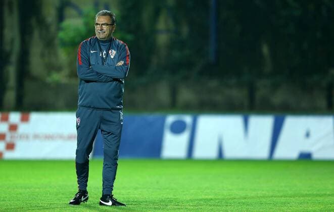 PXL_Croatia national football team training 14.11.2015., Zagreb, Croatia - Croatia national football team training at Hitrec-Kacian pitch ahead of their friendly match against Russia in Krasnodar on 17 November 2015. Head coach Ante Cacic.  SlavkoxMidzor PIXSELL