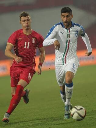 13.11.2015 Novi Sad(Serbia) Serbia-Italy U21 U 21 European qualify men s football Aleksandar Cavric(L) Serbia andAGF Aarhus player with Marco Benassi(r) Italy : 