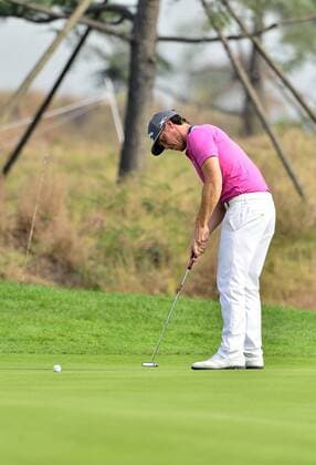 Nov. 15, 2015 - Shanghai, People s Republic of China - KRISTOFFER BROBERG of Sweden during the round 4 of the BMW Masters at Lake Malaren Golf Club in Shanghai. Golf 2015 - Shanghai Masters - Day 4  - ZUMAm119