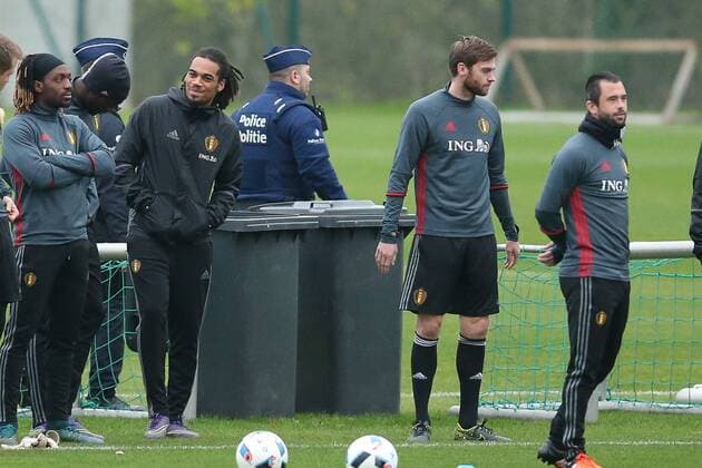 - BRUSSELS, BELGIUM: Belgium s Luis Pedro Cavanda, Belgium s Jason Denayer, Belgium s Nicolas Lombaerts and Belgium s Steven Defour pictured during a training session of the Red Devils, the Belgian national soccer team, Sunday 15 November 2015, in Brussels. Next Tuesday the team plays against Spain in preparation of Euro2016. BRUNOxFAHY  x04740907x