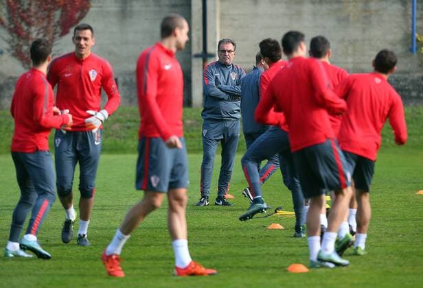 Cro national football team - training 15.11.2015., Zagreb - Croatian national football team on training on stadium in Maksimir. Coach Ante Cacic.  JuricaxGaloic PIXSELL