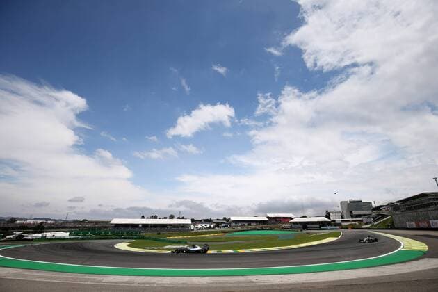 Brazilian Grand Prix, Sao Paulo 12 - 15 November 2015 15.11.2015 - Race, Nico Rosberg (GER) Mercedes AMG F1 W06 leads Lewis Hamilton (GBR) Mercedes AMG F1 W06 