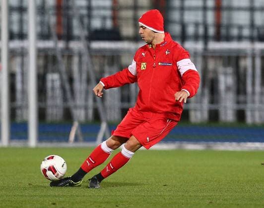 SOCCER - AUT vs SUI, friendly match, preview VIENNA,AUSTRIA,15.NOV.15 - SOCCER - OEFB international match Länderspiel Austria vs Switzerland, friendly match, preview, training team AUT. Image shows Aleksandar Dragovic (AUT). GEPAxpictures xChristianxOrt