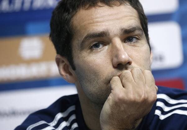 FuÃŸball, Nationalteam Russland, PK und Training ROSTOV-ON-DON, RUSSIA. NOVEMBER 16, 2015. Midfielder Roman Shirokov of the Russian national football team looks on during a press conference PK Pressekonferenz on the upcoming friendly match against Croatia. Valery Matytsin TASS  TS011F06