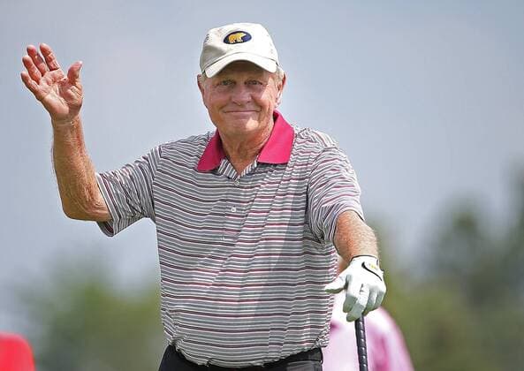 Aug. 2, 2014 - Blaine, MN, U.S. - Jack Nicklaus greeted the crowd before at he first tee during the Greats of Golf Challenge at the 3M Championships, Saturday, August 2, 2014 in Blaine, MN. (ELIZABETH FLORES STAR TRIBUNE) ELIZABETH FLORES Â¥ eflores@startribune.com ORG XMIT: MIN1408021721581612 Minneapolis News - Aug. 2, 2014 - ZUMAm42_