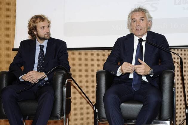 Fußball, Italien, RobertoxDonadoni erhält Premio Giacinto Facchetti Fußball, Italien, RobertoxDonadoni erhält Premio Giacinto Facchetti Db Milano 16 11 2015 Roberto Donadoni-Gianfelice Facchetti 