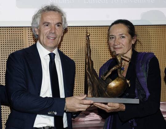 Fußball, Italien, RobertoxDonadoni erhält Premio Giacinto Facchetti Fußball, Italien, RobertoxDonadoni erhält Premio Giacinto Facchetti Db Milano 16 11 2015 Roberto Donadoni-Giovanna Facchetti 