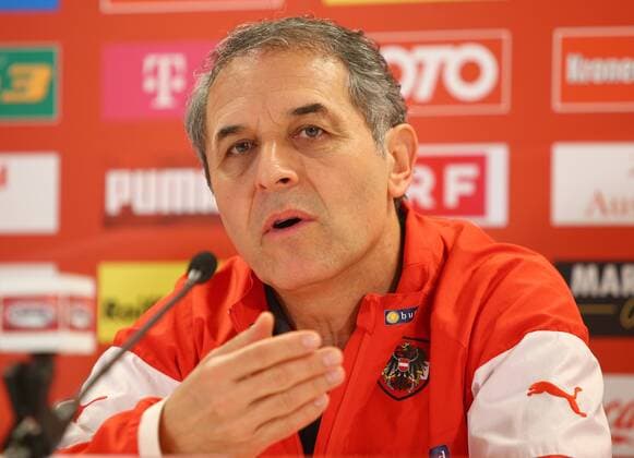 Fußball, Nationalteam Österreich, PK SOCCER - AUT vs SUI, friendly match, preview VIENNA,AUSTRIA,16.NOV.15 - SOCCER - OEFB international match Länderspiel Austria vs Switzerland, friendly match, preview, press conference PK Pressekonferenz team AUT. Image shows head coach Marcel Koller (AUT). GEPAxpictures xChristianxOrt