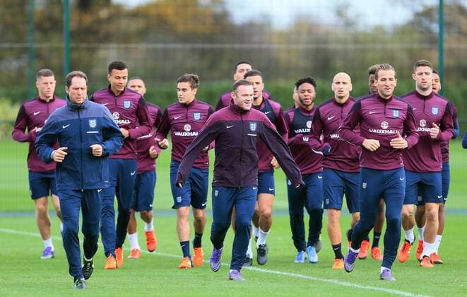 England s Wayne Rooney in action during training England Training - Tottenham Hotspur Training Ground - England - 16th November 2015 - Picture David Klein Sportimage EDITORIAL USE ONLY. No use with unauthorised audio, video, data, fixture lists, club league logos or live services. Online in-match use limited to 120 images, no video emulation. No use in betting, games or single club league player publications.