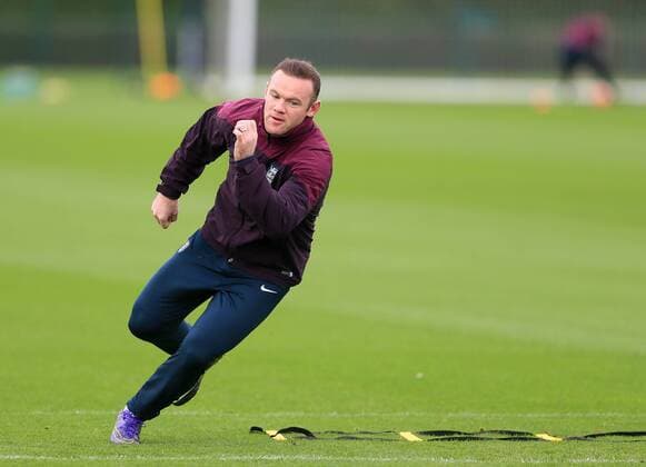 England s Wayne Rooney in action during training England Training - Tottenham Hotspur Training Ground - England - 16th November 2015 - Picture David Klein Sportimage EDITORIAL USE ONLY. No use with unauthorised audio, video, data, fixture lists, club league logos or live services. Online in-match use limited to 120 images, no video emulation. No use in betting, games or single club league player publications.