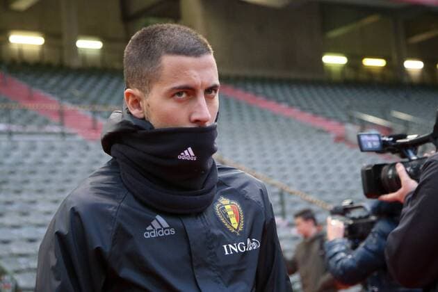 Fußball, Training Nationalteam Belgien - BRUSSELS, BELGIUM: Belgium s Eden Hazard arrives for a training session of the Red Devils, the Belgian national soccer team, Monday 16 November 2015, in Brussels. Tomorrow the Devils are playing Spain in preparation of the Euro2016 European Championships. BRUNOxFAHY  x04741290x