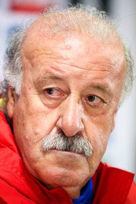 Fußball, PK Nationalteam Spanien - BRUSSELS, BELGIUM: Spain s head coach Vicente del Bosque pictured during a press conference PK Pressekonferenz of the Spanish national soccer team, Monday 16 November 2015, in Brussels. Tomorrow Spain is playing the Red Devils, the Belgian national soccer team, in preparation of the Euro2016 European Championships.  x04741424x