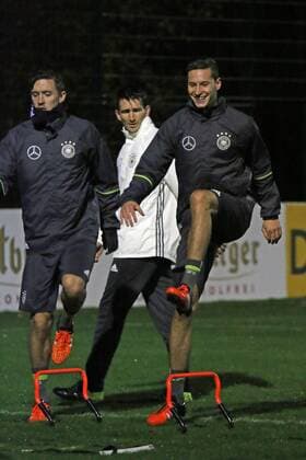 Max Kruse, Julian Draxler - Training der Deutschen Nationalmannschaft, Sportschule Barsinghausen