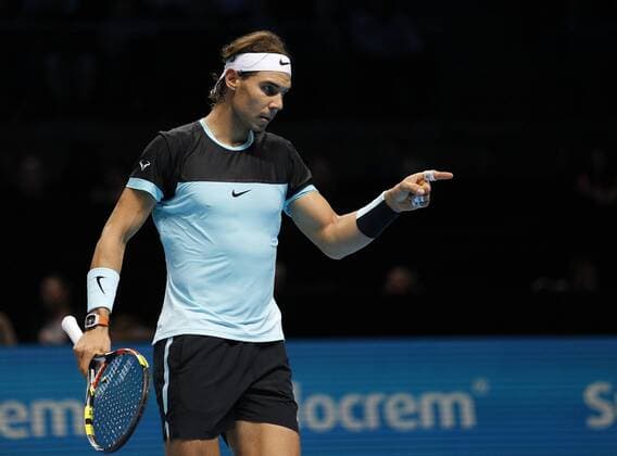 16.11.2015 the O2 London, England. ATP Tennis Herren Tennis Tour Finals Day 2.Rafael Nadal (ESP) defeats Stanislas Wawrinka (SUI) by a score 6-3, 6-2 during the Day Two Barclays ATP World Tour Finals from the O2 Arena xHongboxChenx  ActionPlus11682332