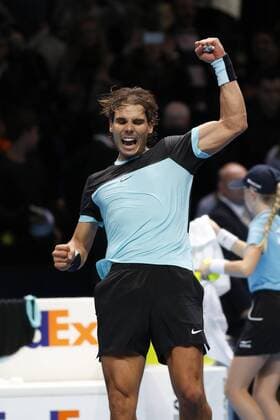 16.11.2015 the O2 London, England. ATP Tennis Herren Tennis Tour Finals Day 2.Rafael Nadal (ESP) defeats Stanislas Wawrinka (SUI) by a score 6-3, 6-2 during the Day Two Barclays ATP World Tour Finals from the O2 Arena xHongboxChenx  ActionPlus11682342