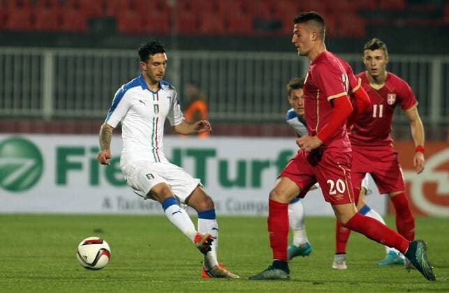 13.11.2015 Novi Sad(Serbia) Serbia-Italy U21 U 21 European qualify men s football Sergej Milinkovic-Savic(r) Serbia and Danilo Cataldi (L) Italy : 