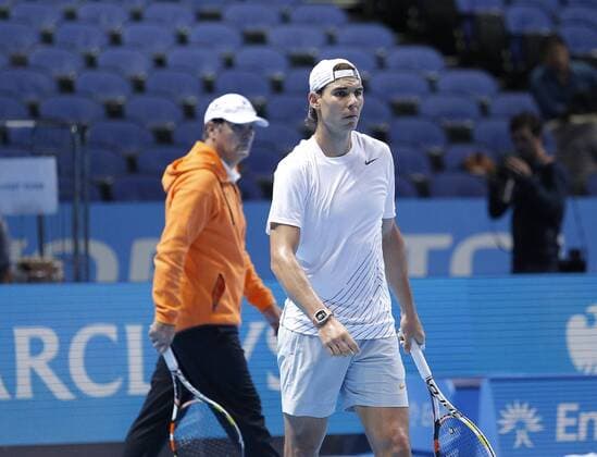 20.11.2015 the O2 London, England. ATP Tennis Herren Tour Tennis Finals Day 6. Rafael Nadal (ESP) practices before his match with David Ferrer(ESP) during Day Six Barclays ATP World Tour Finals from the O2 Arena xHongboxChenx  ActionPlus11682949