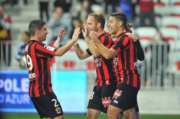 HATEM BEN ARFA (ogcn) - JEREMY PIED (ogcn) - VALERE GERMAIN (ogcn) - JOIE FOOTBALL : OGC Nice vs Olympique Lyon - Ligue 1 2015 2016 - 20 11 2015 FEP Panoramic 