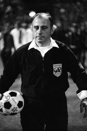 Fußball, Europapokal der Landesmeister 1971 1972, Borussia Mönchengladbach - Inter Mailand 7-1 FIFA Schiedsrichter Doorpmans (Niederlande)