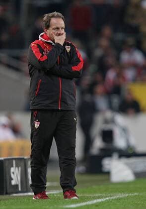 21.11.2015, Fussball 1.Bundesliga 2015 2016, 13.Spieltag, VfB Stuttgart - FC Augsburg, in der Mercedes-Benz Arena Stuttgart. Trainer Alexander Zorniger (Stuttgart) 
