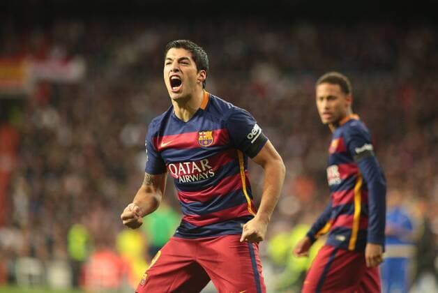 Madrid, Spain. 21th November 2015: Luis Suarez forward from FC Barcelona Barca celebrating after scoring during the Liga BBVA round 12 against Real Madrid CF at the Santiago Bernabeu stadium. (Photo: Ivan Abanades Medina). 