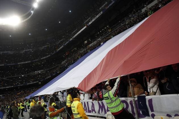 Fußball, El Clasico, Real Madrid - FC Barcelona Football match between Real Madrid and Barcelona FC (Barca) of the 2015 2016 Spanish League, held at the Santiago Bernabeu stadium, in Madrid 11 21 2015. 